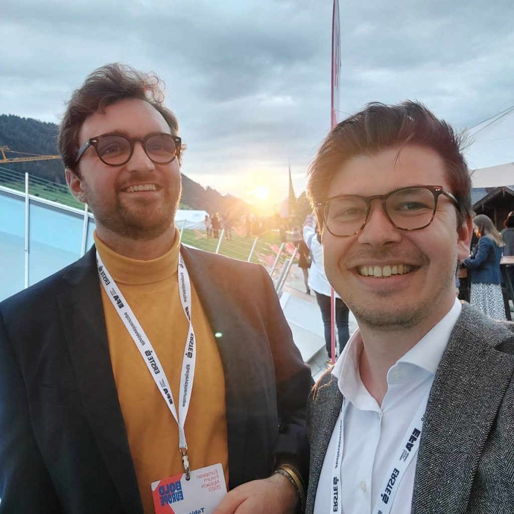 Unsere Kollegen Tobias Borinsky und Felix Schwimann am European Forum Alpbach.